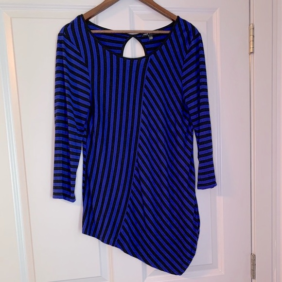 Cable & Gauge Striped Blue and Black Asymmetrical Top in Size M - Picture 2 of 10